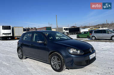 Хетчбек Volkswagen Golf 2009 в Рівному