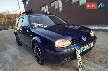 Універсал Volkswagen Golf 2000 в Тернополі