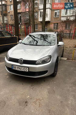 Универсал Volkswagen Golf 2011 в Киеве