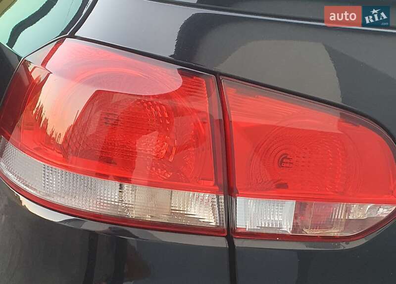 Хетчбек Volkswagen Golf 2009 в Вінниці