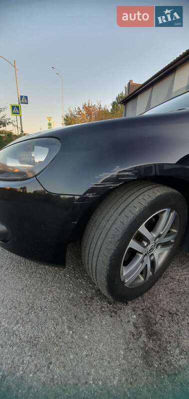 Хетчбек Volkswagen Golf 2009 в Вінниці