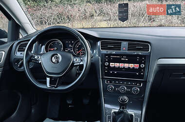 Универсал Volkswagen Golf 2019 в Львове