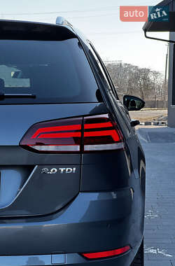 Універсал Volkswagen Golf 2018 в 