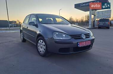 Хэтчбек Volkswagen Golf 2004 в Славуте