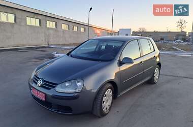 Хэтчбек Volkswagen Golf 2004 в Славуте