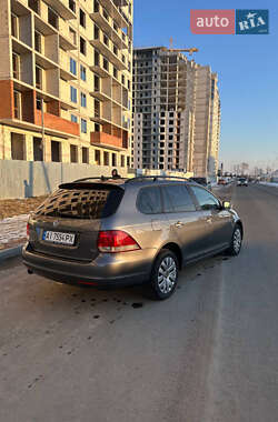 Універсал Volkswagen Golf 2011 в Бучі