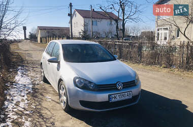 Хэтчбек Volkswagen Golf 2012 в Здолбунове