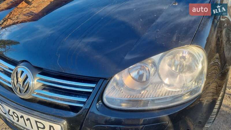 Хетчбек Volkswagen Golf 2007 в Стрию