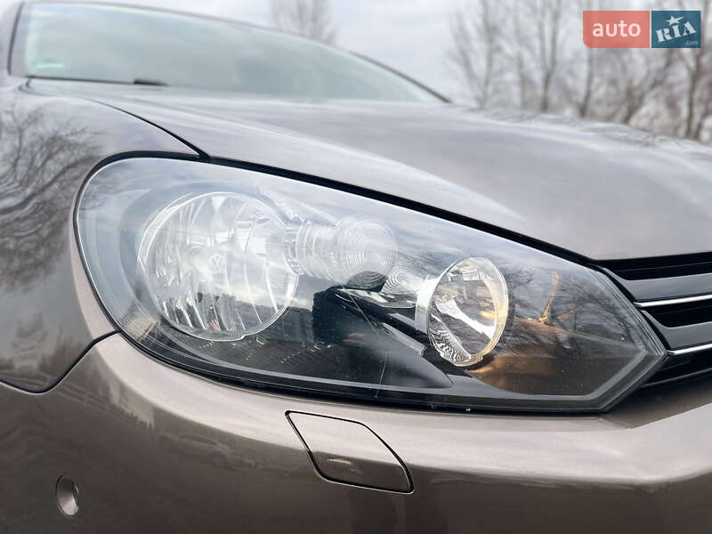 Універсал Volkswagen Golf 2012 в Черкасах