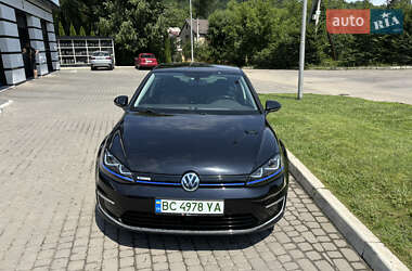 Хетчбек Volkswagen Golf 2015 в Львові