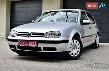 Хэтчбек Volkswagen Golf 2003 в Хмельницком