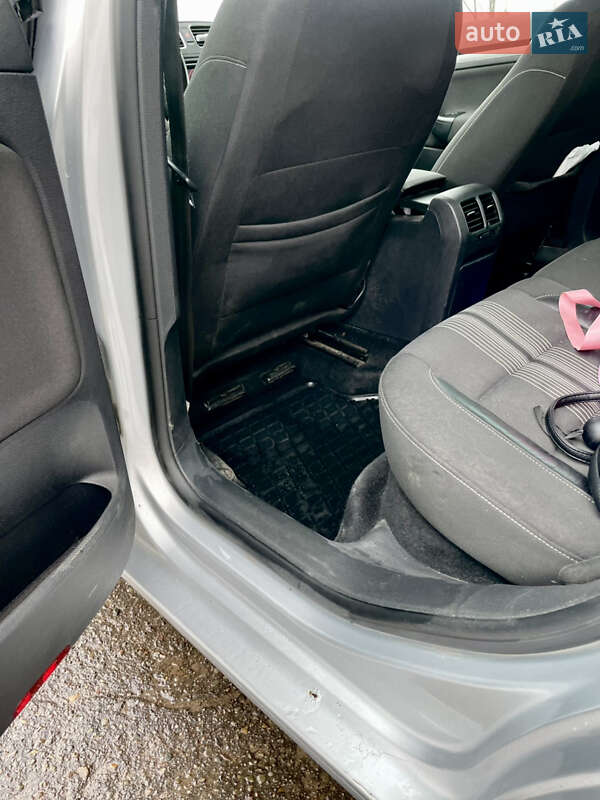 Универсал Volkswagen Golf 2012 в Ходорове