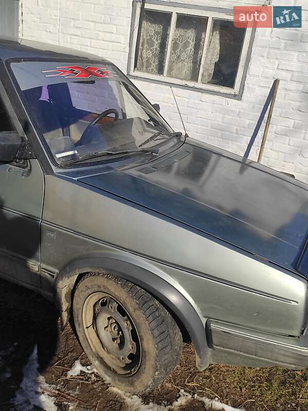 Хэтчбек Volkswagen Golf 1987 в Шполе