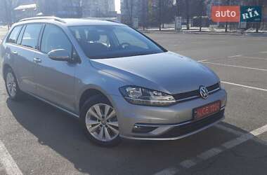 Універсал Volkswagen Golf 2019 в Києві