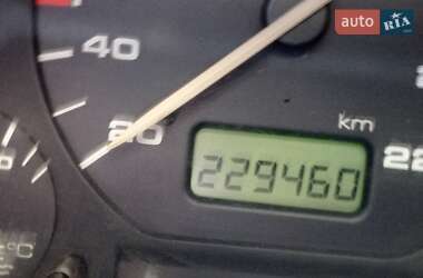 Хэтчбек Volkswagen Golf 1994 в  фото 7 Хэтчбек Volkswagen Golf 1994 в