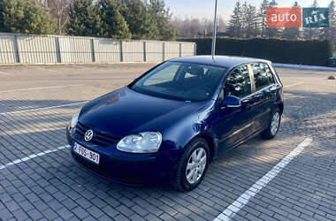 Хэтчбек Volkswagen Golf 2006 в Луцке