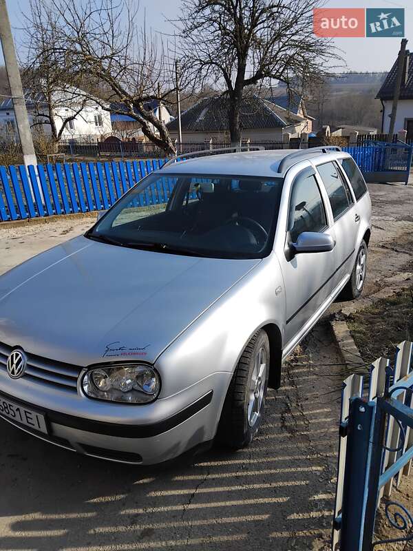 Volkswagen Golf 2001