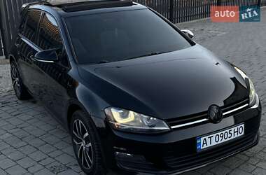 Хэтчбек Volkswagen Golf 2014 в Ивано-Франковске