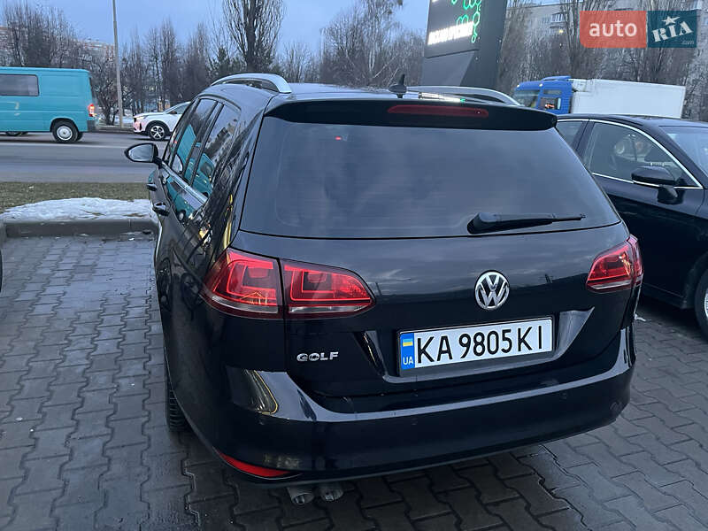 Універсал Volkswagen Golf 2014 в Києві