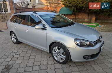 Универсал Volkswagen Golf 2010 в Луцке