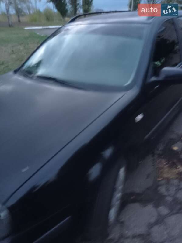 Универсал Volkswagen Golf 2000 в Павлограде