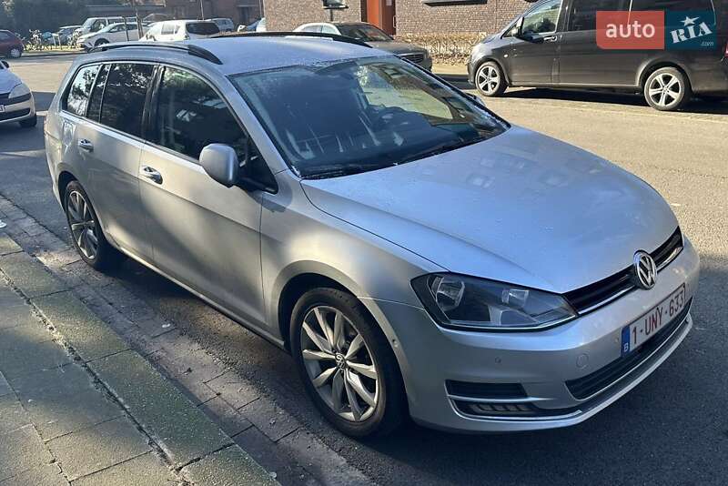 Универсал Volkswagen Golf 2016 в Ивано-Франковске