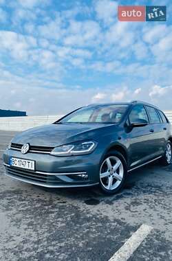 Універсал Volkswagen Golf 2018 в Львові