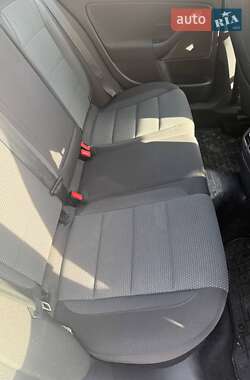 Универсал Volkswagen Golf 2011 в 