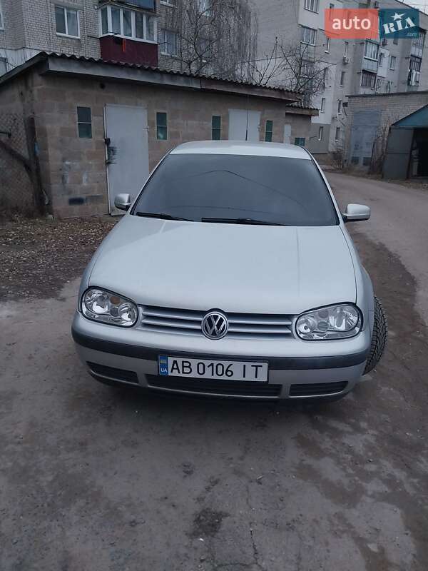 Хэтчбек Volkswagen Golf 1998 в Бердичеве