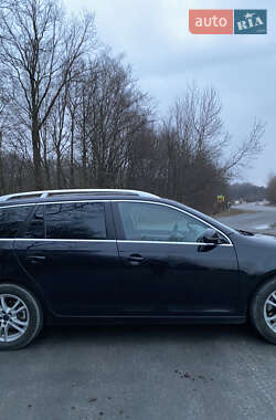 Универсал Volkswagen Golf 2011 в 