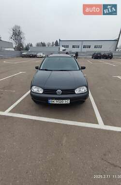 Универсал Volkswagen Golf 1999 в Ровно