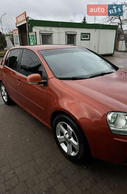 Хэтчбек Volkswagen Golf 2007 в Ивано-Франковске