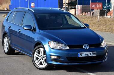 Універсал Volkswagen Golf 2015 в Дрогобичі