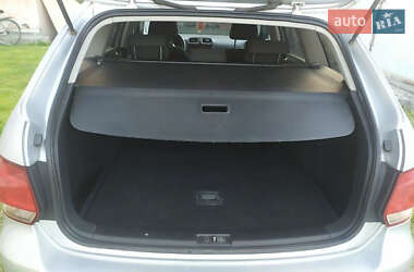 Универсал Volkswagen Golf 2010 в Луцке