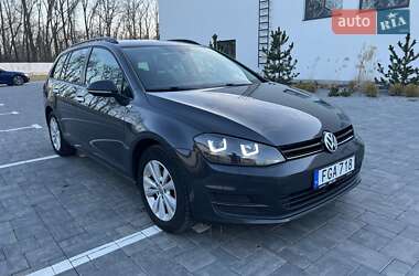 Универсал Volkswagen Golf 2014 в Луцке