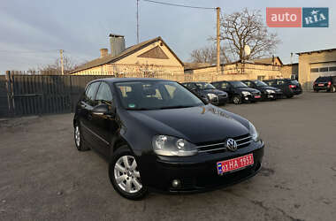 Хэтчбек Volkswagen Golf 2008 в Луцке