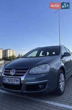 Универсал Volkswagen Golf 2008 в Львове