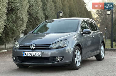 Хетчбек Volkswagen Golf 2010 в Калуші