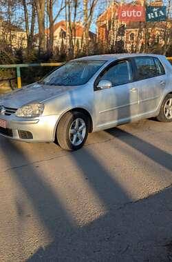 Хетчбек Volkswagen Golf 2007 в Рівному