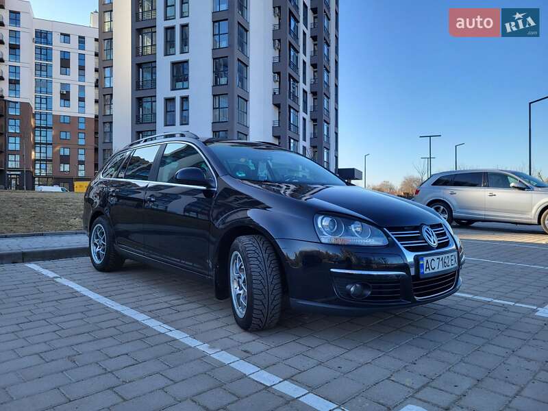 Универсал Volkswagen Golf 2007 в Луцке
