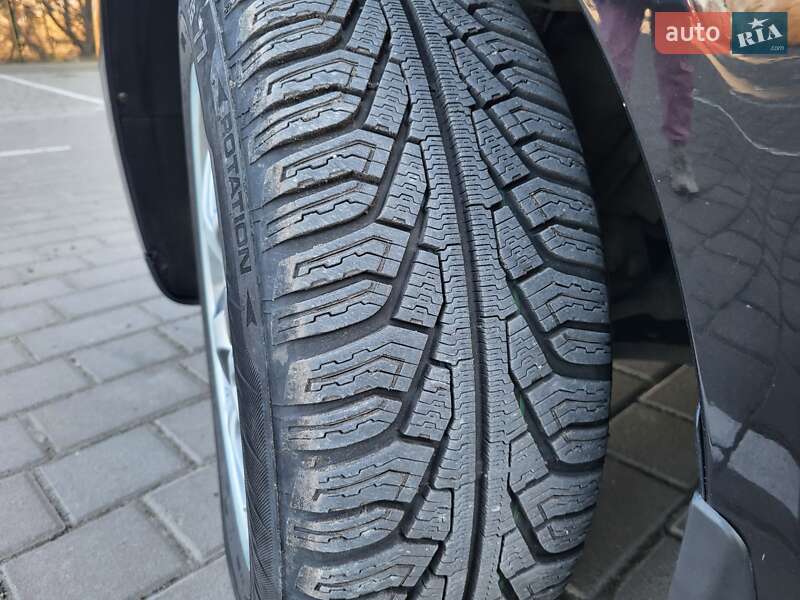 Универсал Volkswagen Golf 2007 в Луцке