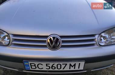 Универсал Volkswagen Golf 2002 в Львове