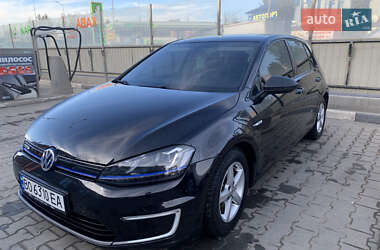 Хэтчбек Volkswagen Golf 2015 в Тернополе