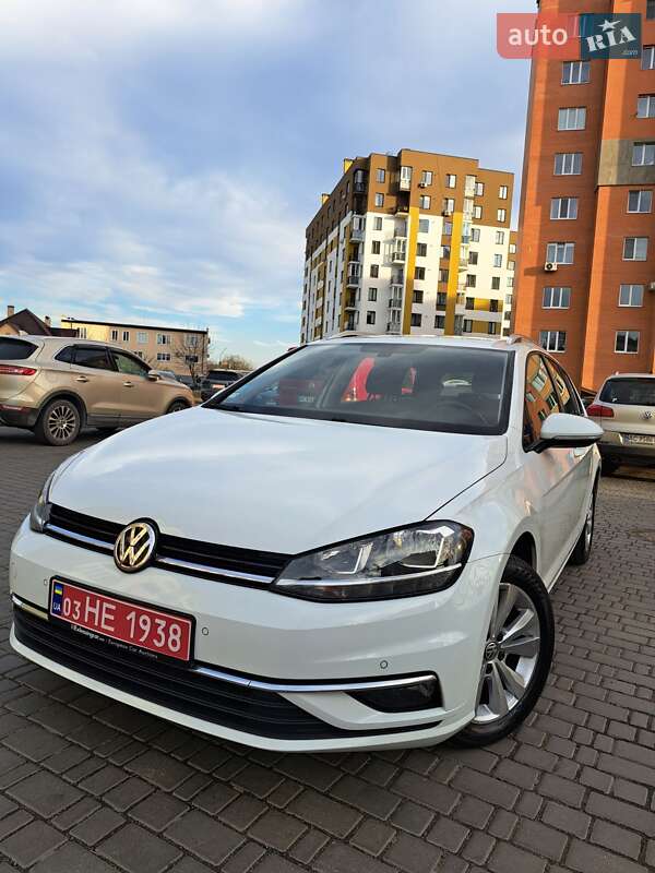 Универсал Volkswagen Golf 2019 в Луцке фото 26 Универсал Volkswagen Golf 2019 в Луцке