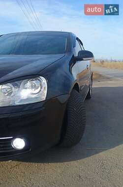 Хетчбек Volkswagen Golf 2008 в Козятині