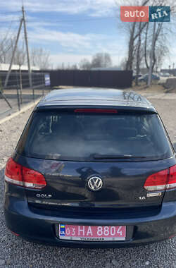 Хэтчбек Volkswagen Golf 2009 в Виннице