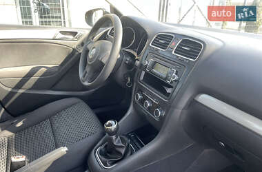 Хэтчбек Volkswagen Golf 2009 в Виннице