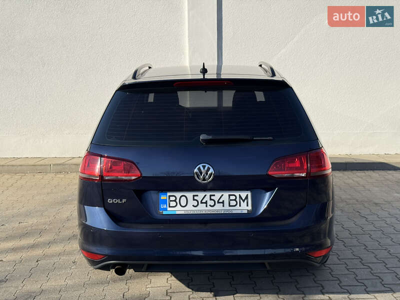 Универсал Volkswagen Golf 2014 в Тернополе