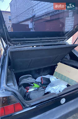 Хетчбек Volkswagen Golf 1991 в 