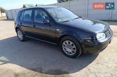 Хэтчбек Volkswagen Golf 2000 в Виннице